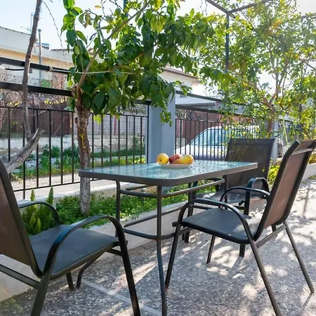 Apostolos House Apartment